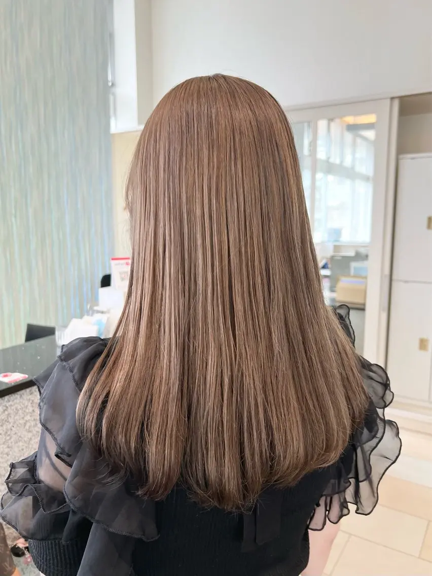 ロング カラー ヘアカラー トリートメント しんた ようのヘアスタイル