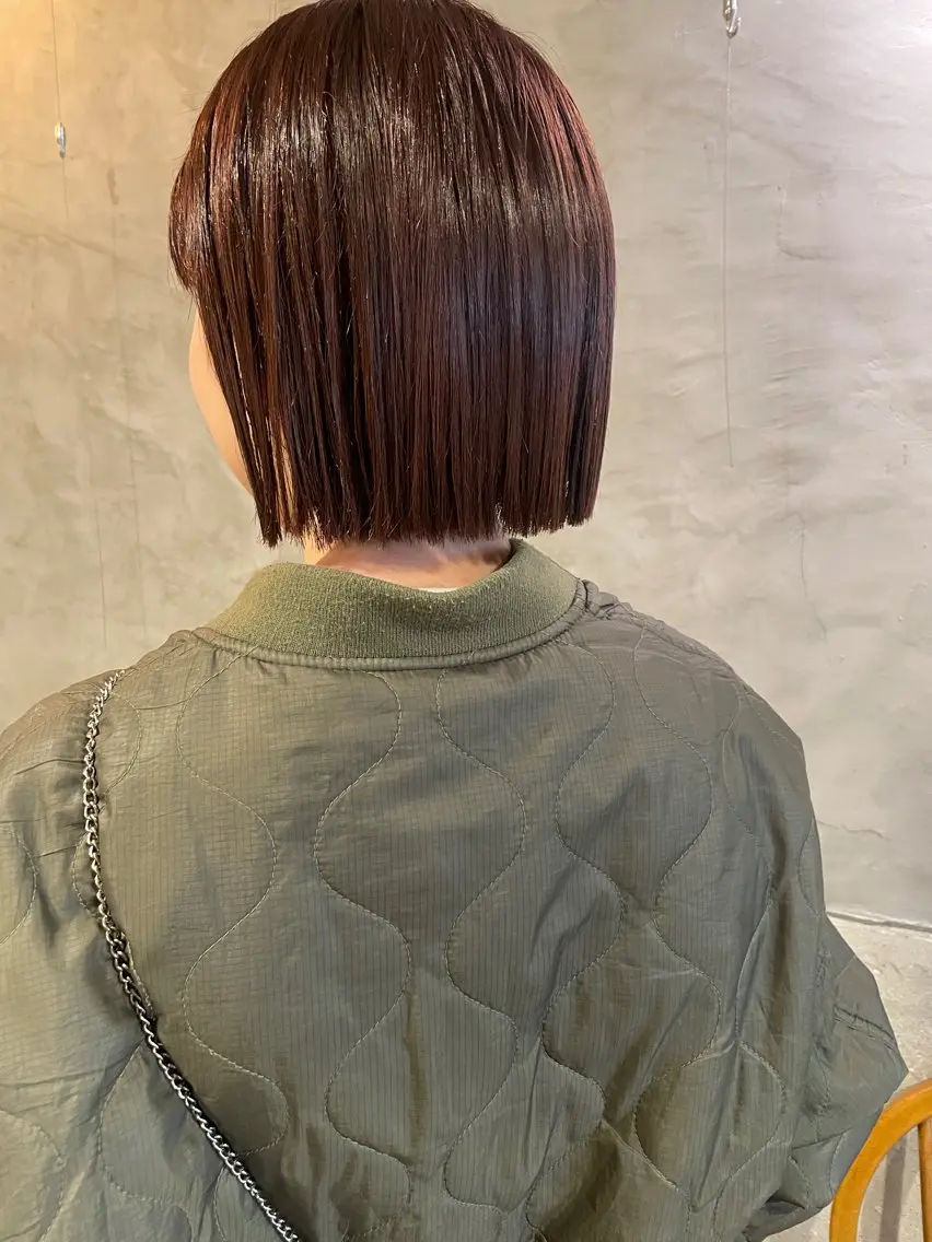 ショート カラー バイオレットカラー カット ヘアカラー トリートメント ayane⭐️ボブ・ ショート・パーマのヘアスタイル