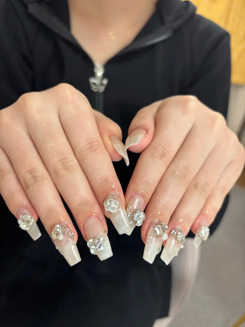 ネイル I pinknail 韓国風·持ち込み専門のネイルデザイン