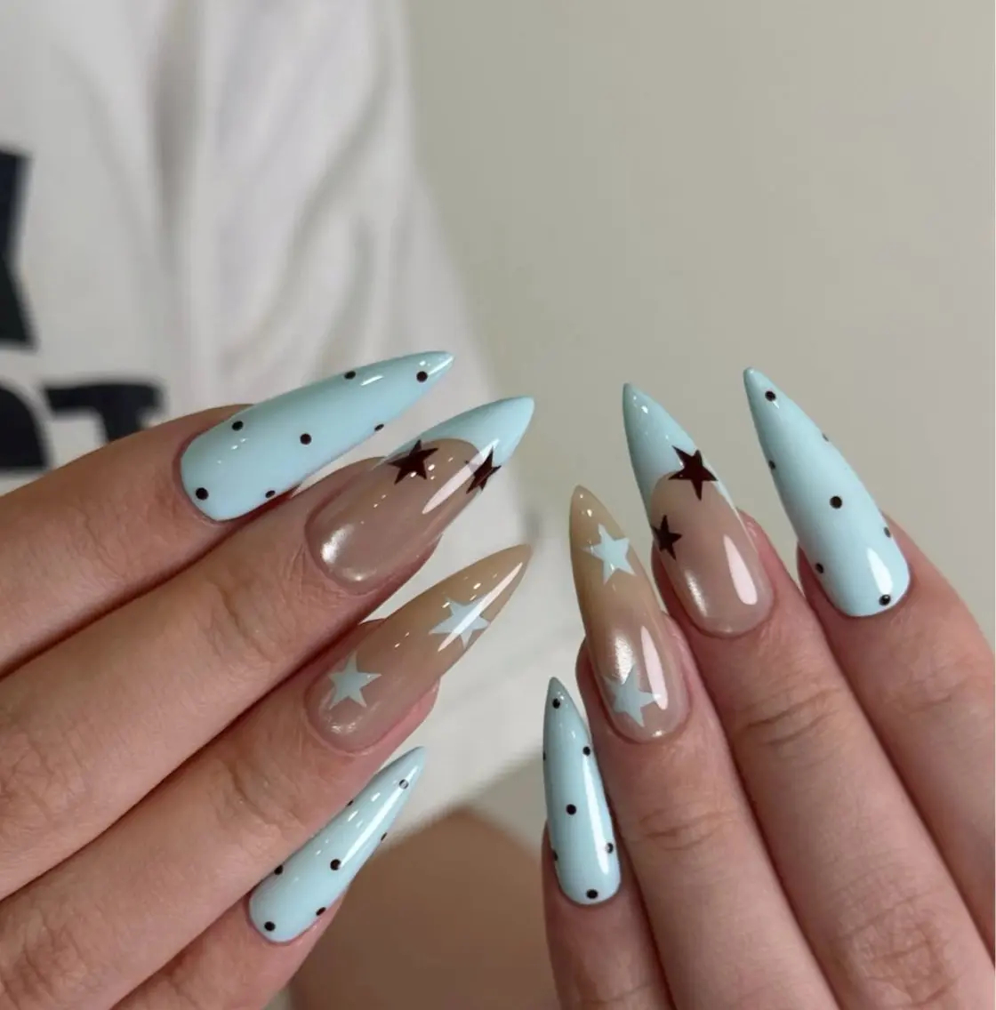 ネイル ハンドネイル NiJi Nailsのネイルデザイン