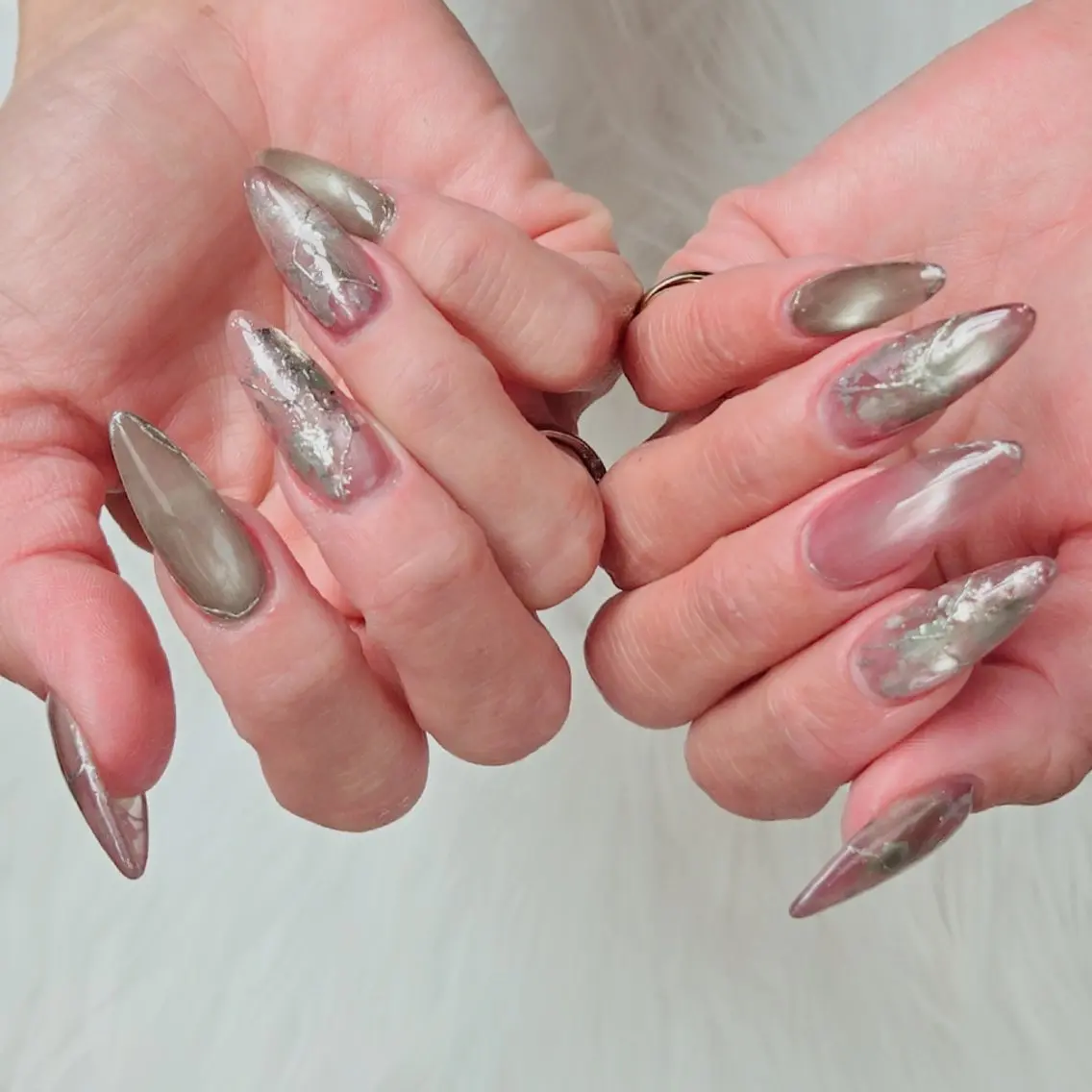 ネイル アートネイル 長さ出し ジェルネイル マグネットネイル ニュアンスネイル Nail Allureのネイルデザイン
