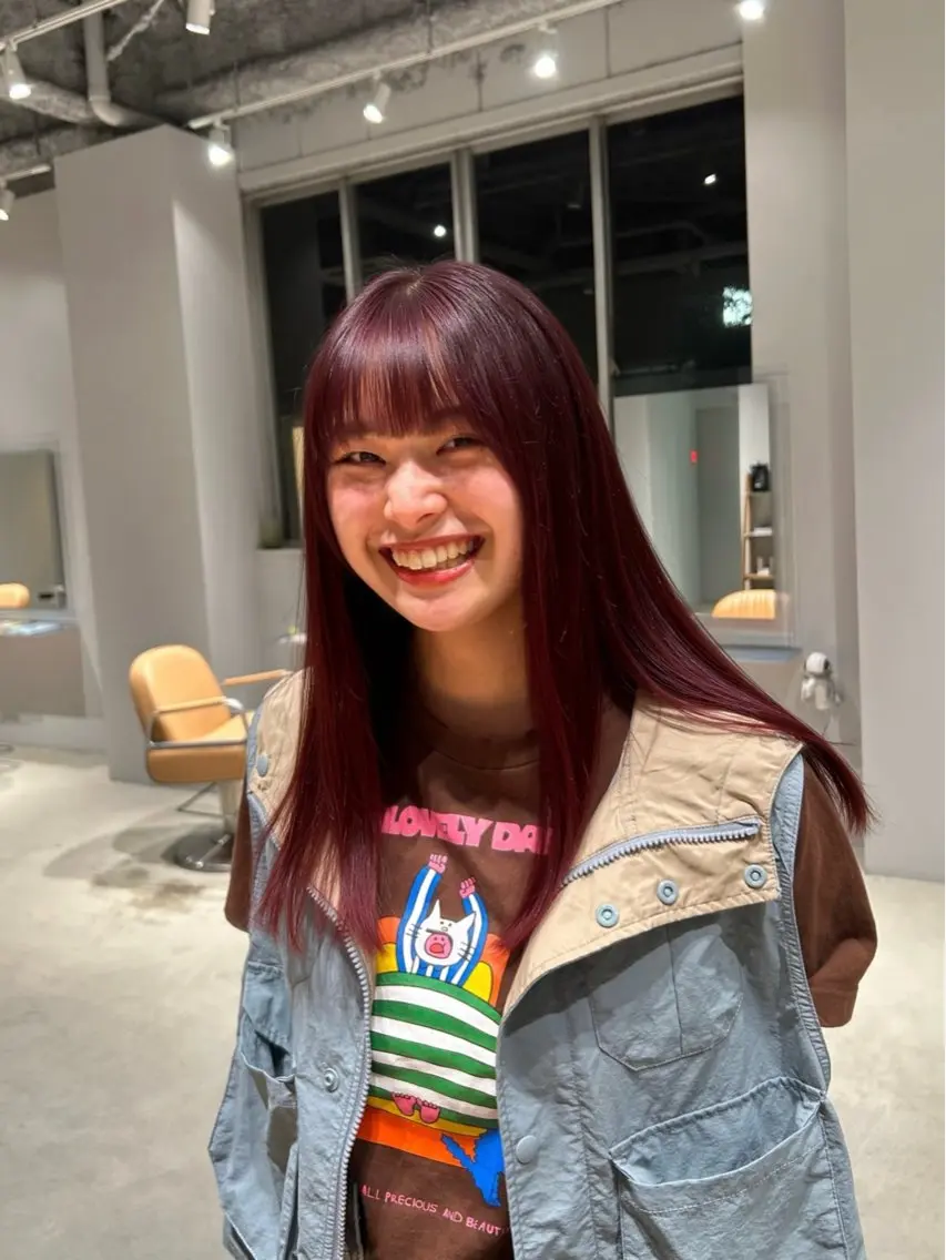 ロング ヘアカラー 伊藤 みゆきのヘアスタイル