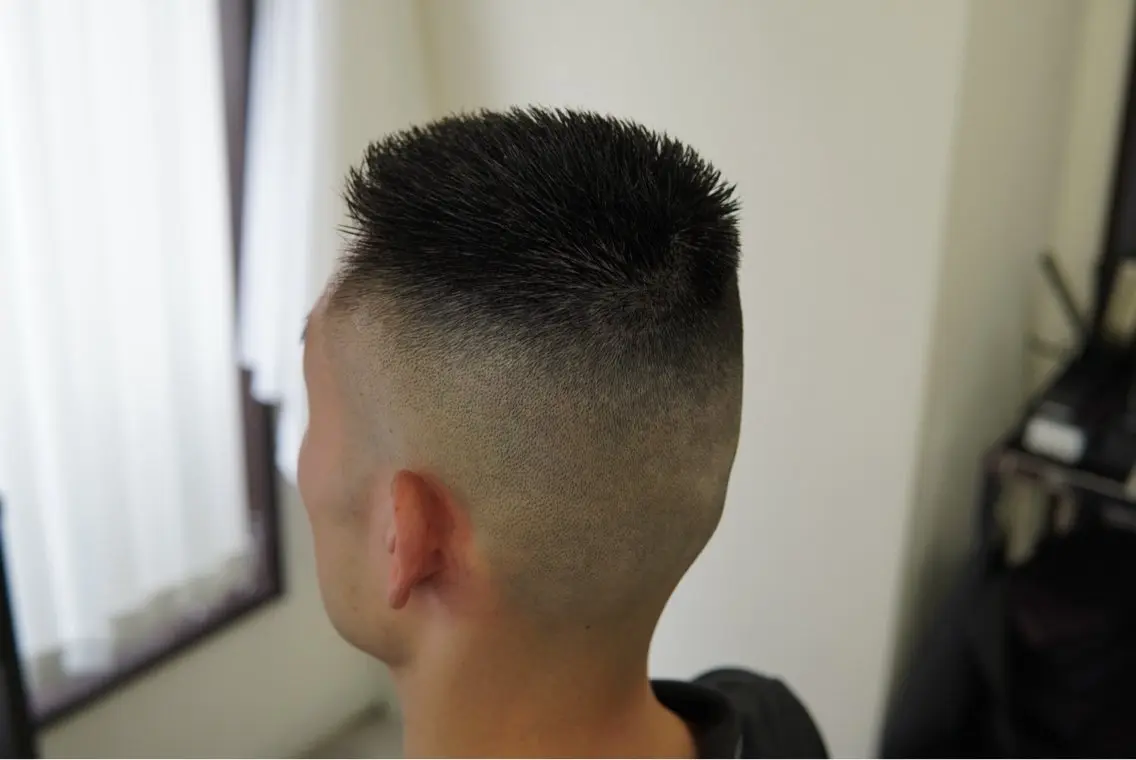 メンズ men's特化 理美容師いさかのヘアスタイル