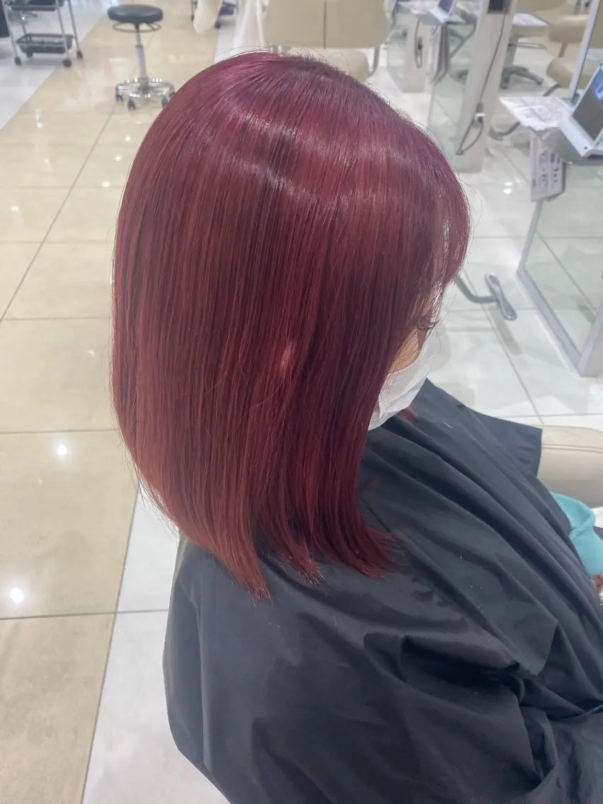 ミディアム カラー 中山 愛美莉のヘアスタイル