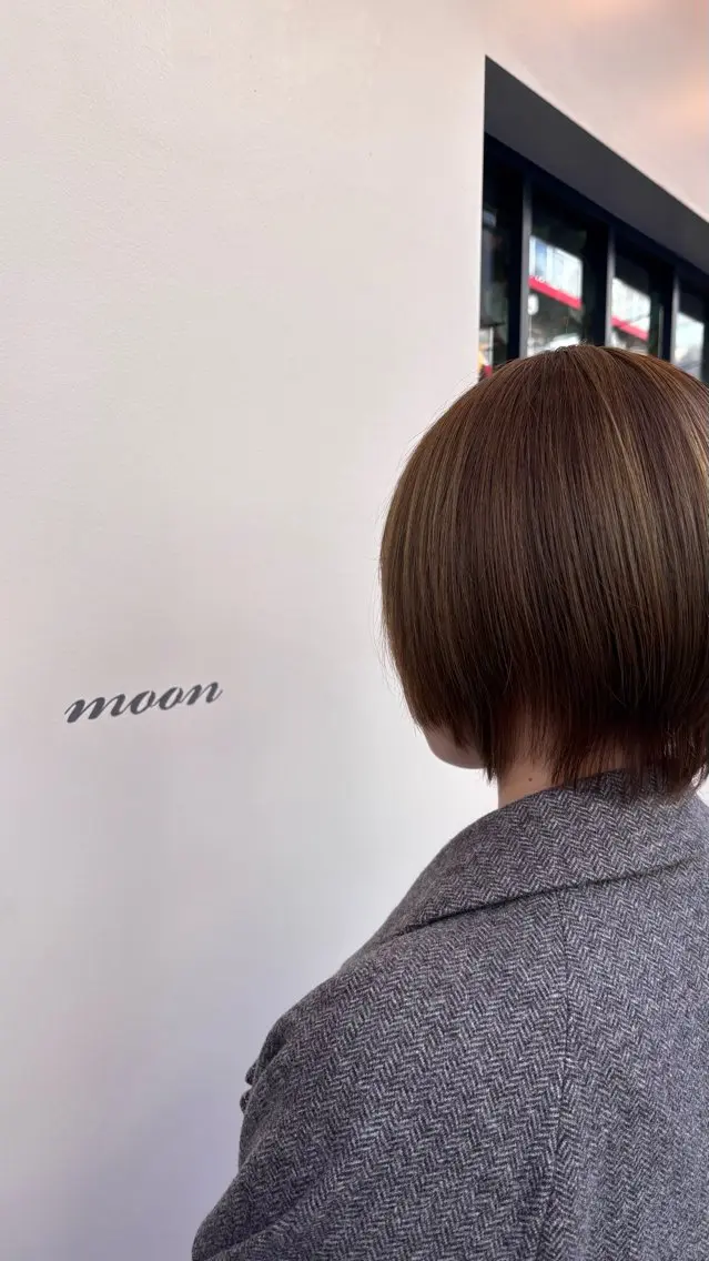 ショート カラー 平出 千尋のヘアスタイル