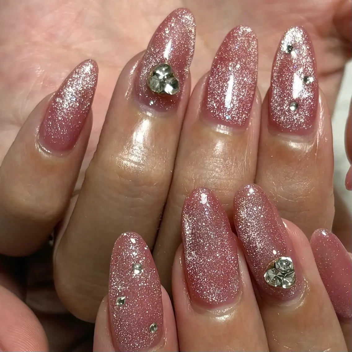 ネイル ハンドネイル WHITE NAIL 鳳店AYUMIのネイルデザイン