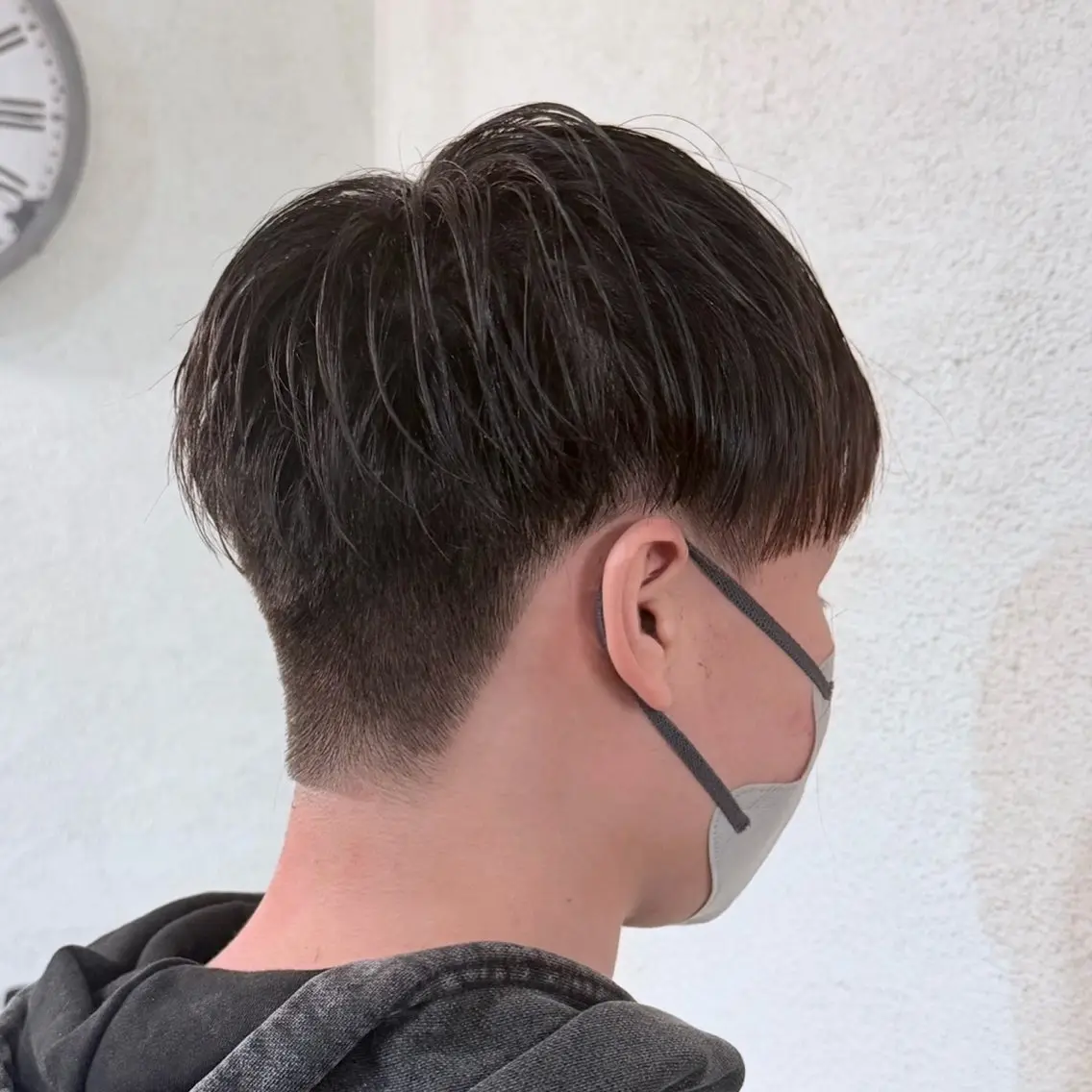 ショート カット 東海 竜輝のヘアスタイル