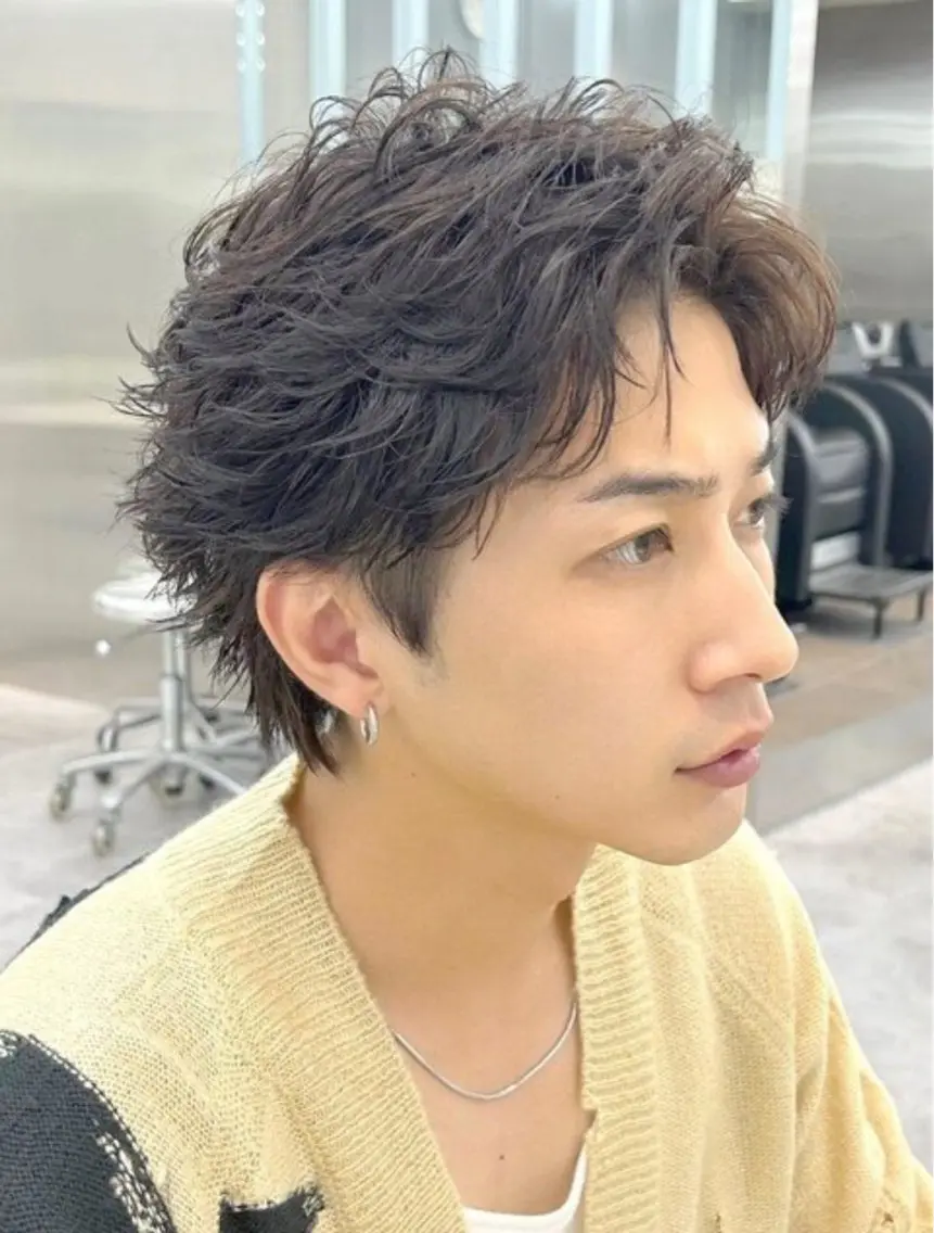 パーマ メンズ パーマ 中谷海里/フェザー パーマ/スパイキーのヘアスタイル