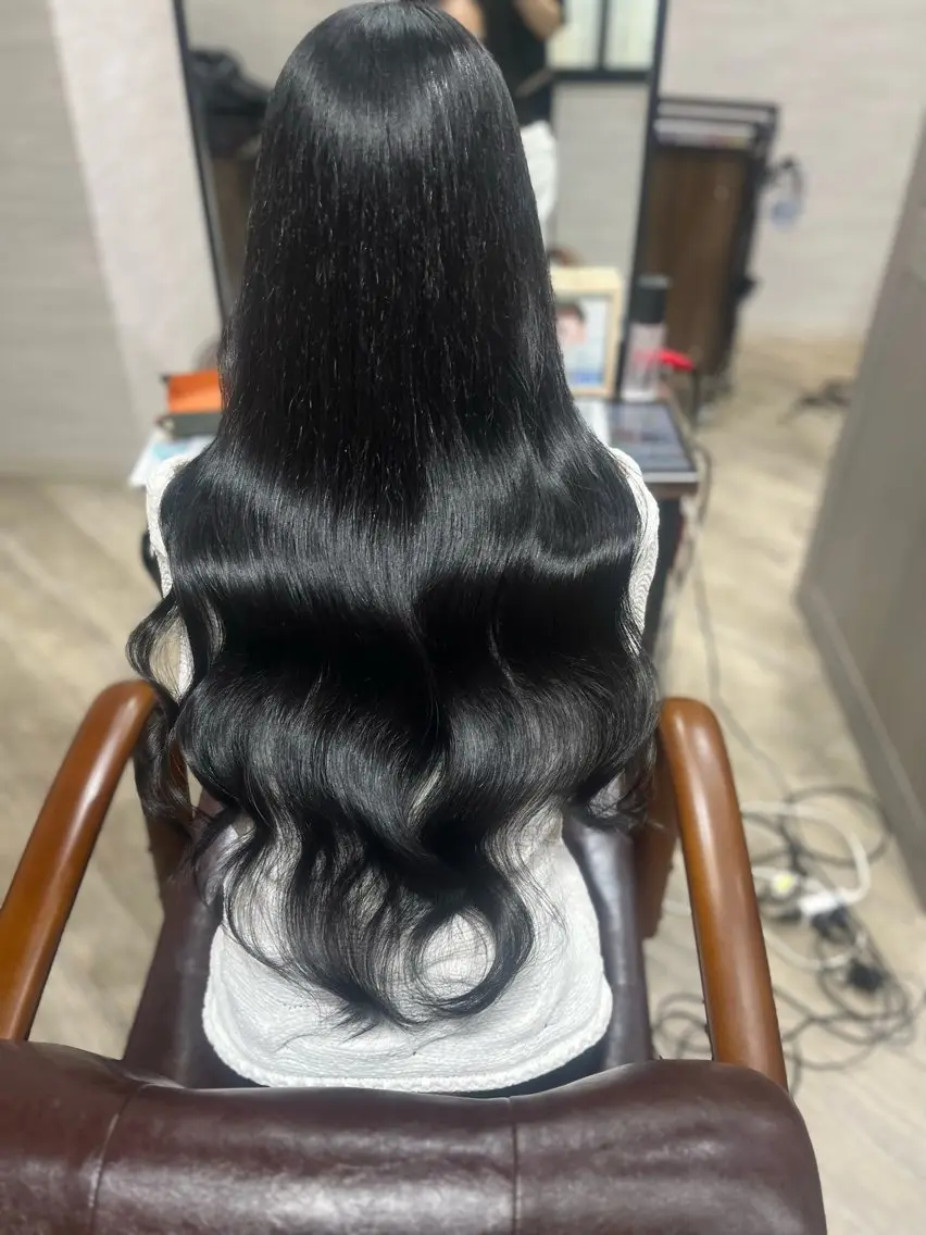 ロング カラー 黒髪 ブルーカラー ブルーブラック 🫧ぷる艶カラー🫧 Yuubi🦩のヘアスタイル