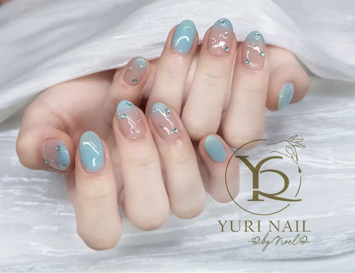 ネイル ハンドネイル フットネイル ハンドケア YURI Nail NARITAのネイルデザイン