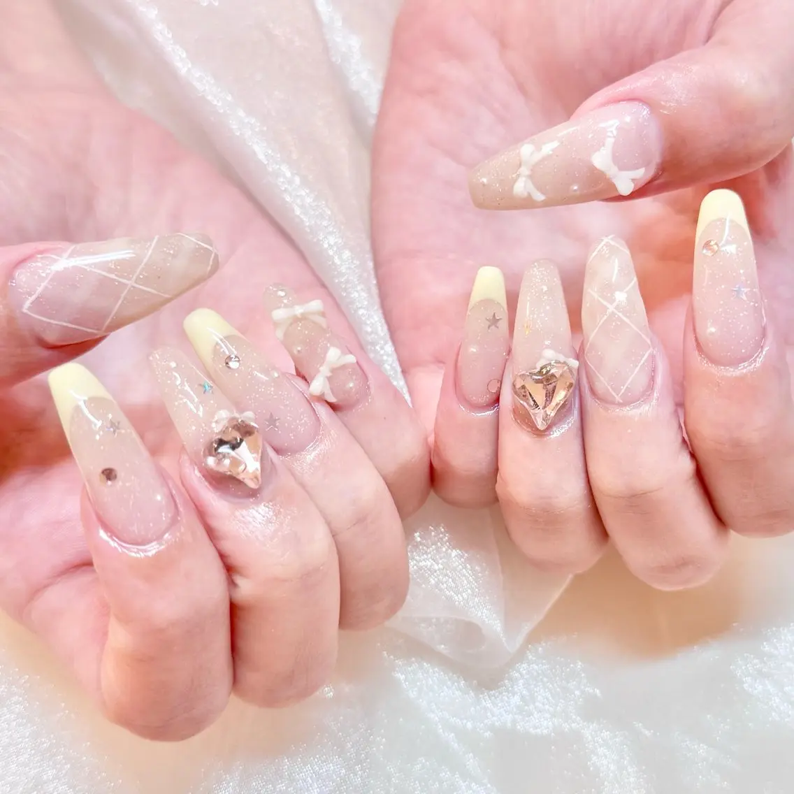 ネイル ハンドネイル 藤原 みゆのネイルデザイン
