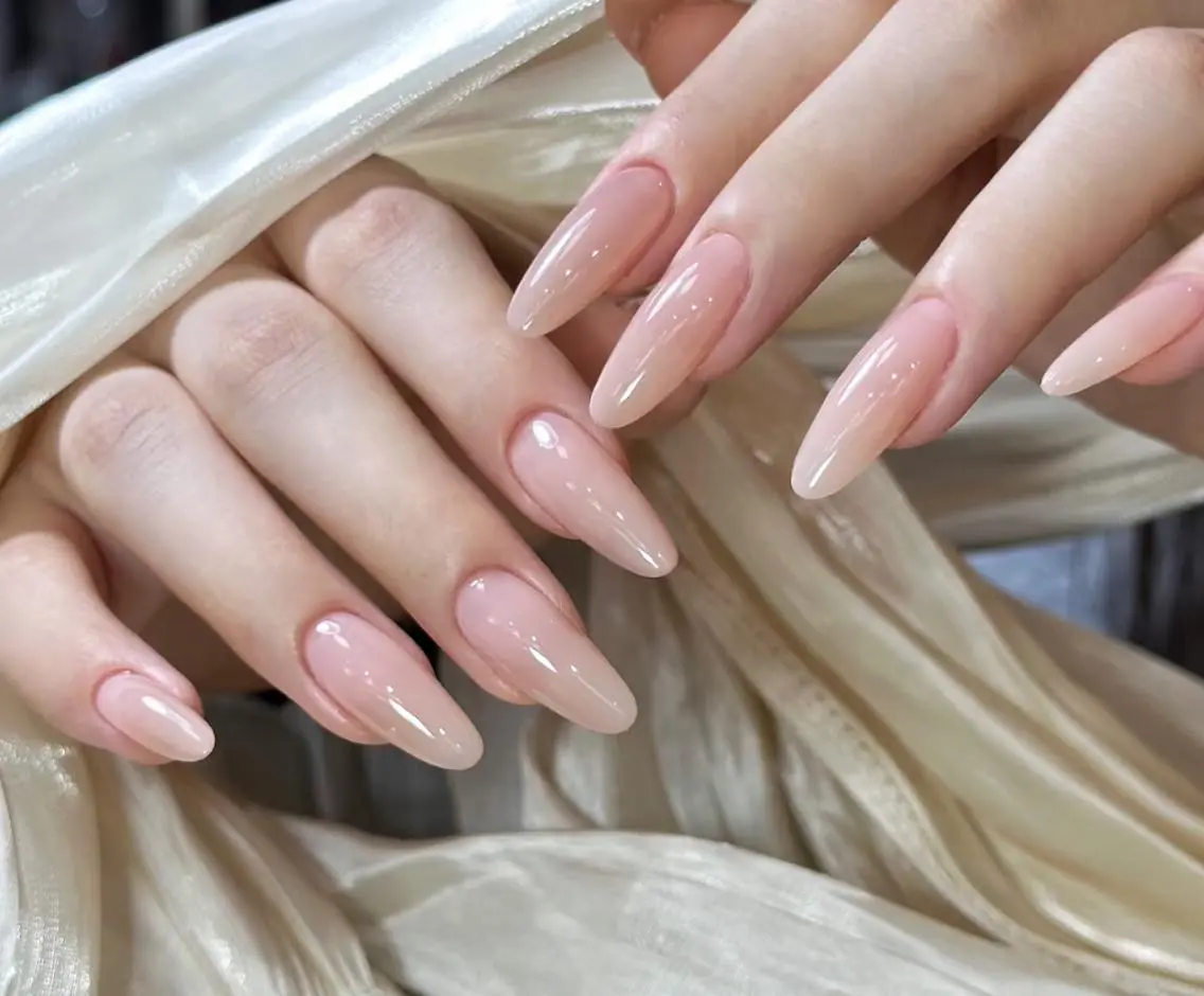 ネイル ハンドネイル エリ🫧 nail池袋東口のネイルデザイン
