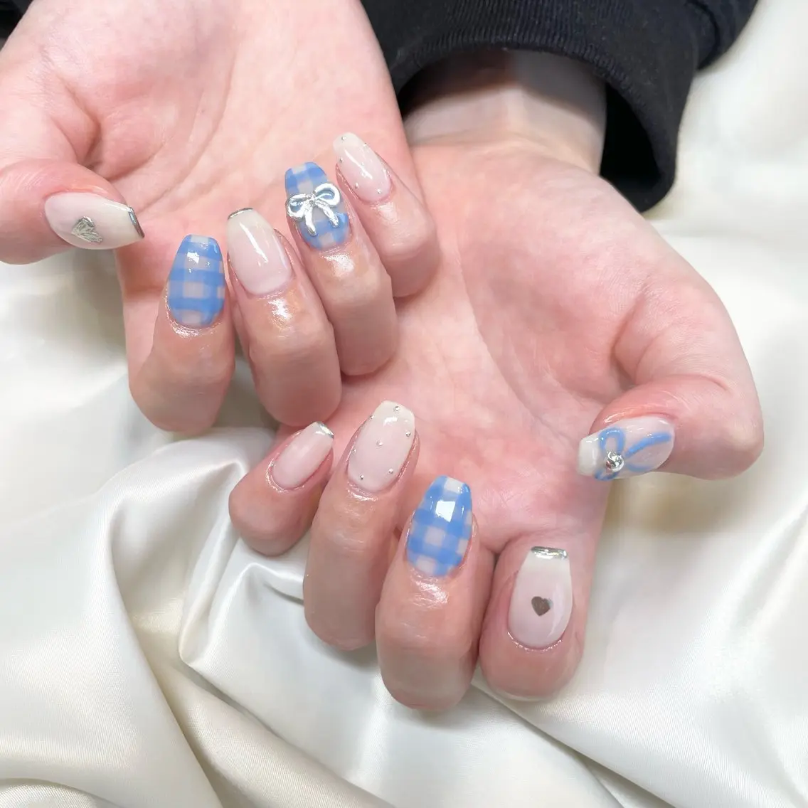 ネイル リボン ハンドネイル ui nailのネイルデザイン