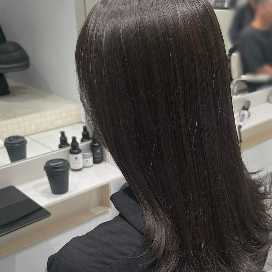 セミロング カラー 透明感カラー グレージュ カット ヘアカラー トリートメント ヘッドスパ ヘアセット 艶くすみカラー /縮毛/川添桃花のヘアスタイル
