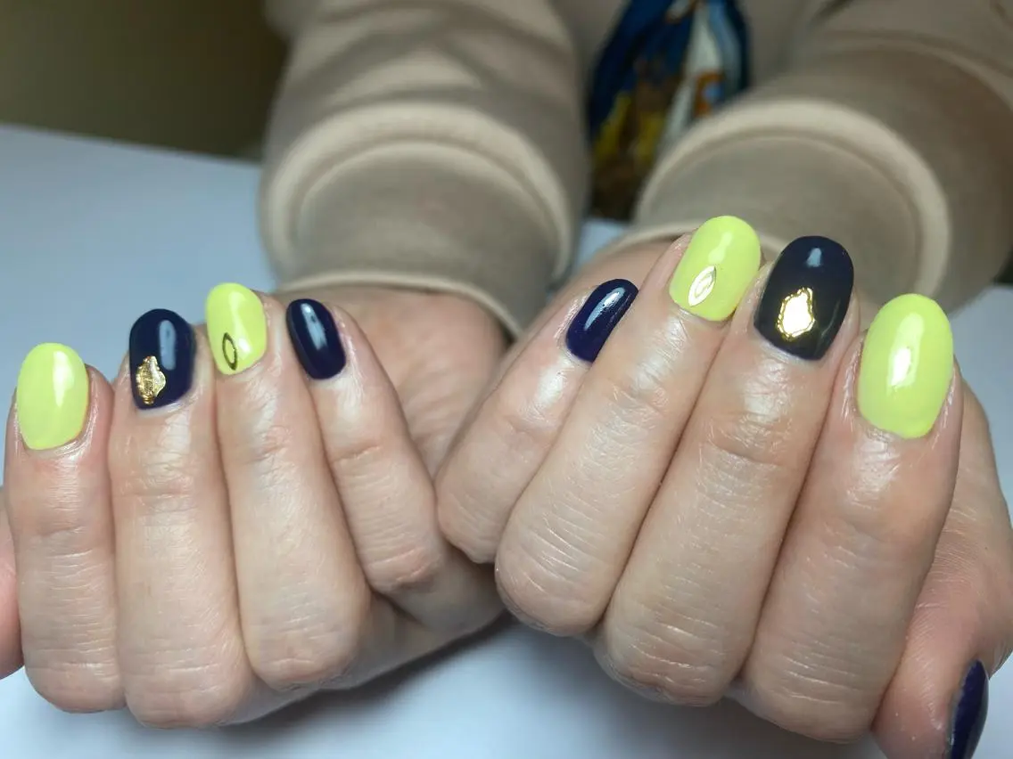 ショート shandy nailのネイルデザイン