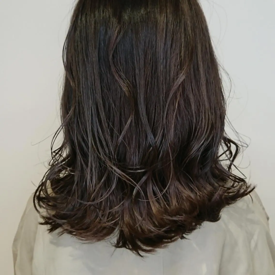 カラー バレイヤージュ ブリーチ ケアブリーチ ダブルカラー グラデーションカラー ヘアカラー トリートメント ブリーチ/ヘアケア/ 艶髪/イギチハルのヘアスタイル