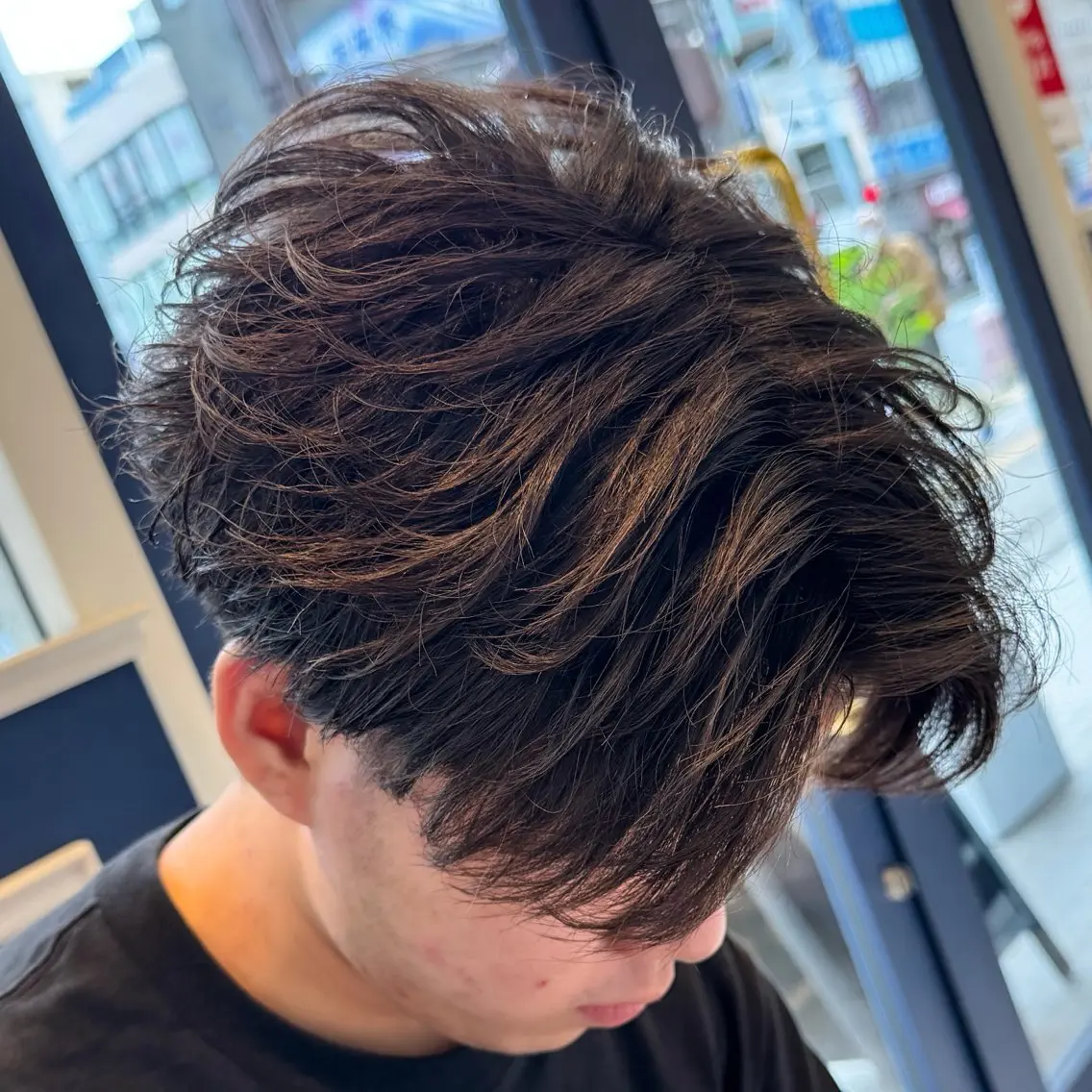 ショート メンズ センターパート カット 吉田 新平のヘアスタイル
