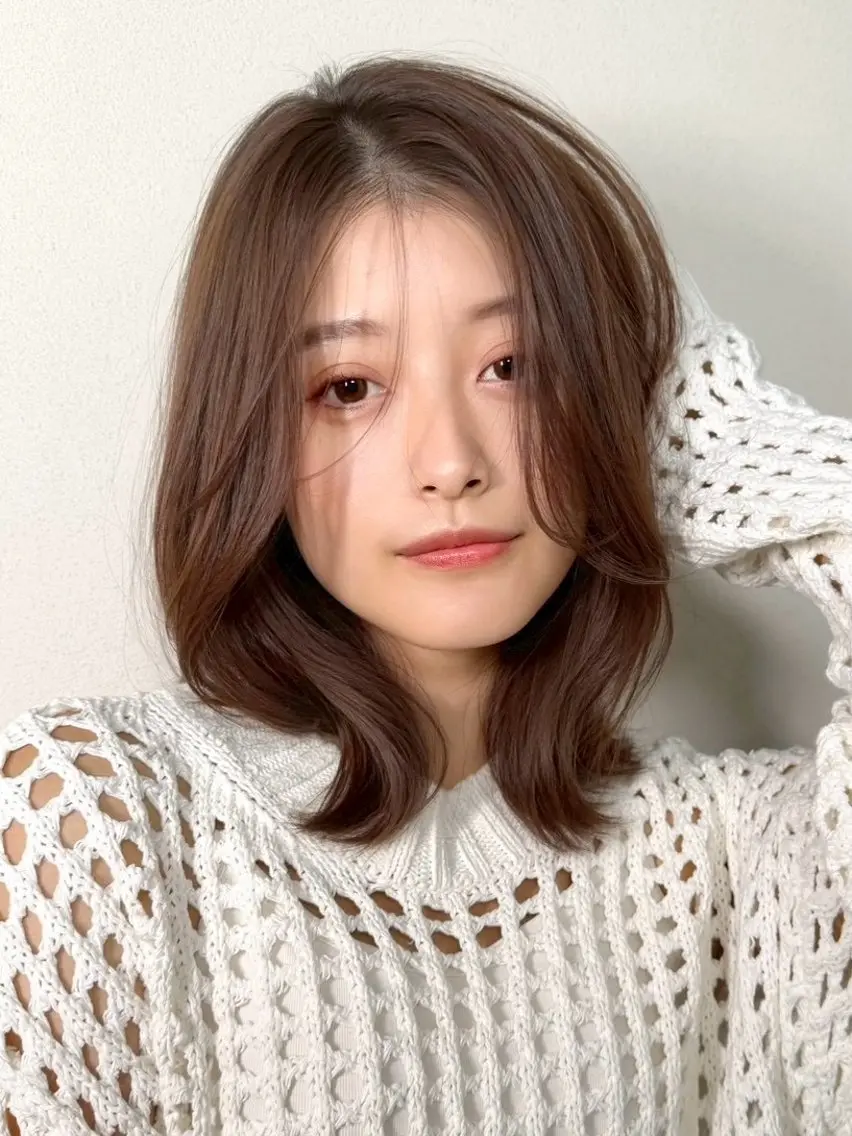 ミディアム カラー 銀座/骨格診断 垢抜けレイヤー/菅原のヘアスタイル
