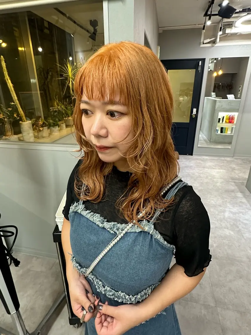 ミディアム カラー ヘアアレンジ cherir髪質改善 パーソナルカラー診断のヘアスタイル