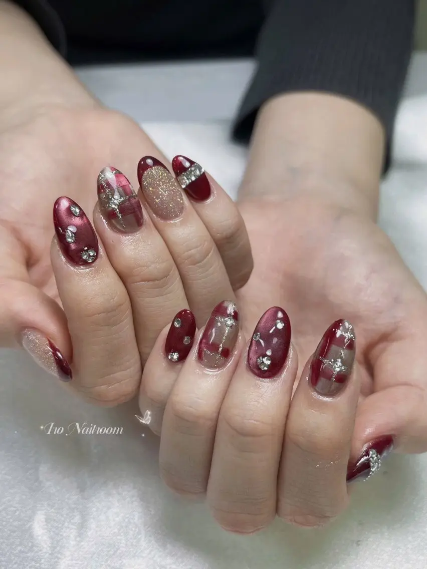 ネイル ハンドネイル IRO Nail Studioのネイルデザイン
