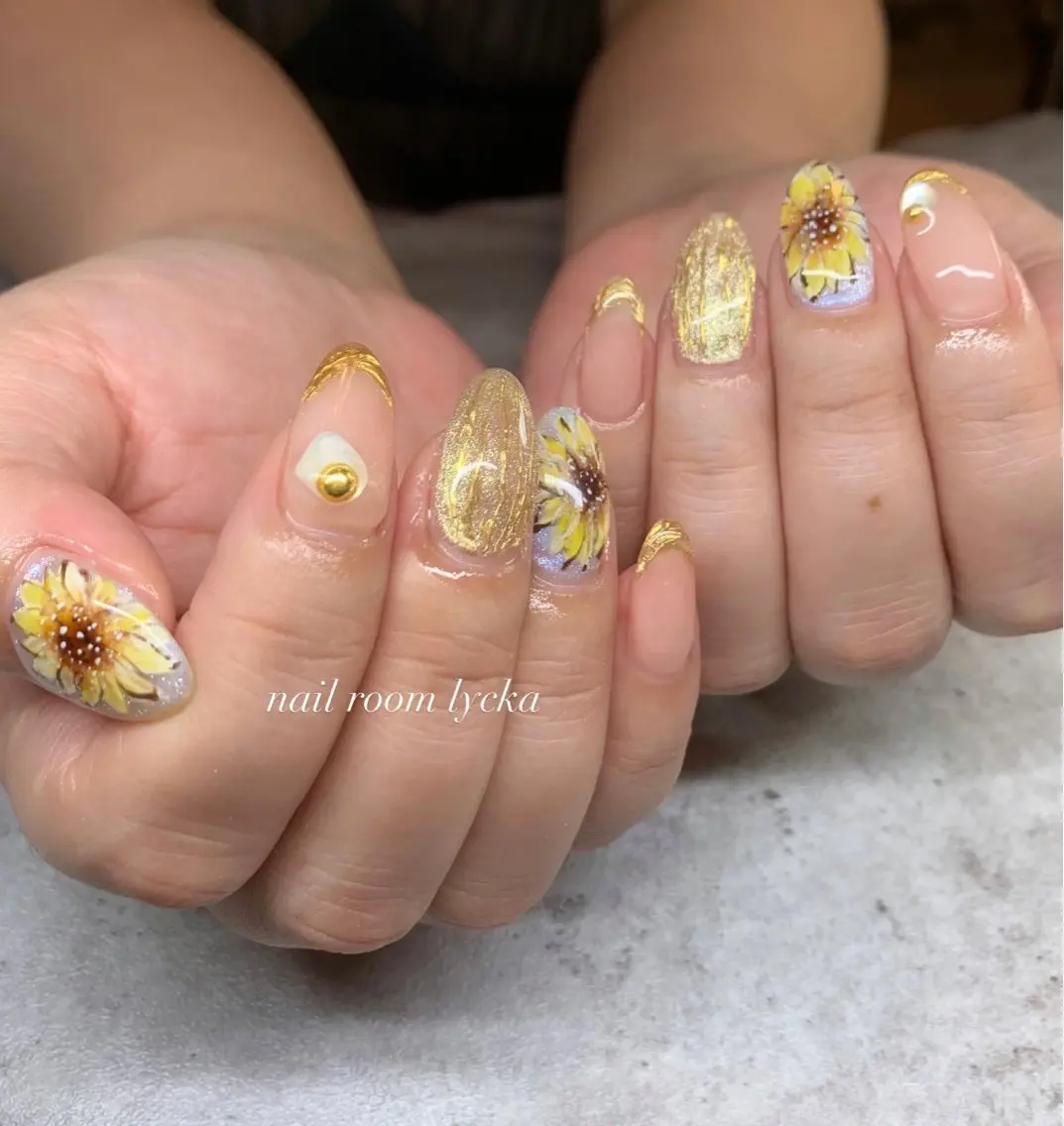 ネイル ネイルルームリッカ 𝐦𝐚𝐲𝐮のネイルデザイン