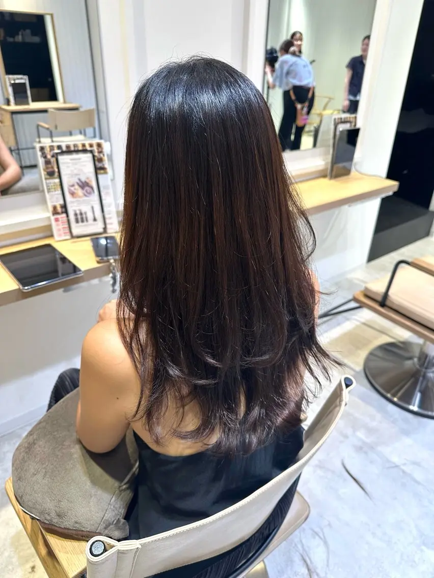 ロング レイヤーカット 川崎 智優のヘアスタイル