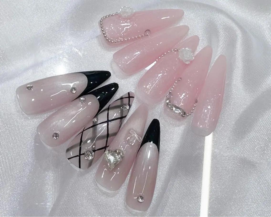 ネイル ハンドネイル NON🎀韓国 ちゅるんワンホン🎀のネイルデザイン