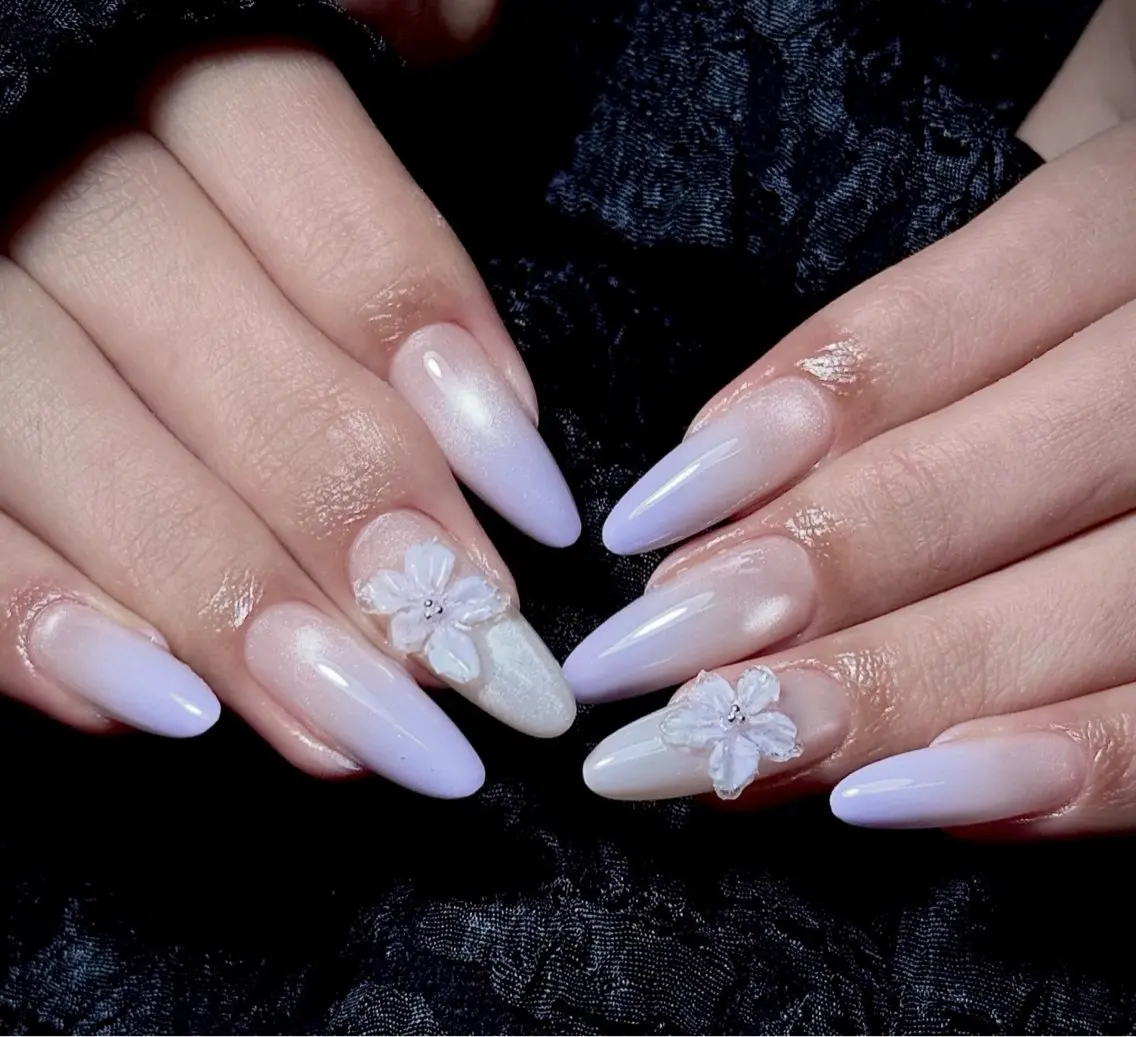 ネイル Nailsalon グリンのネイルデザイン