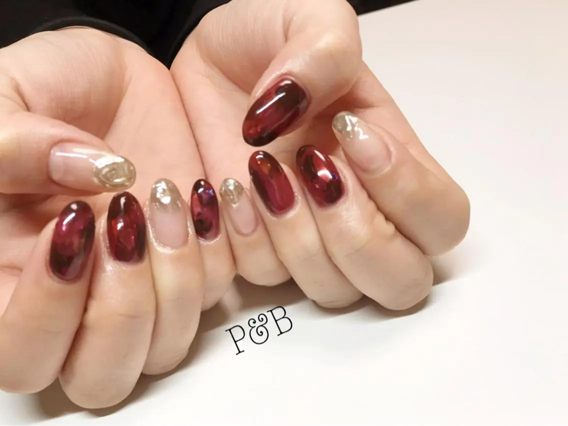 ネイル ボルドー ブラウン ミラーネイル ニュアンスネイル Lii【リー】 _picoのネイルデザイン