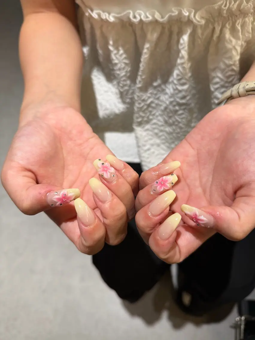 ネイル ハンドネイル N3M rionのネイルデザイン