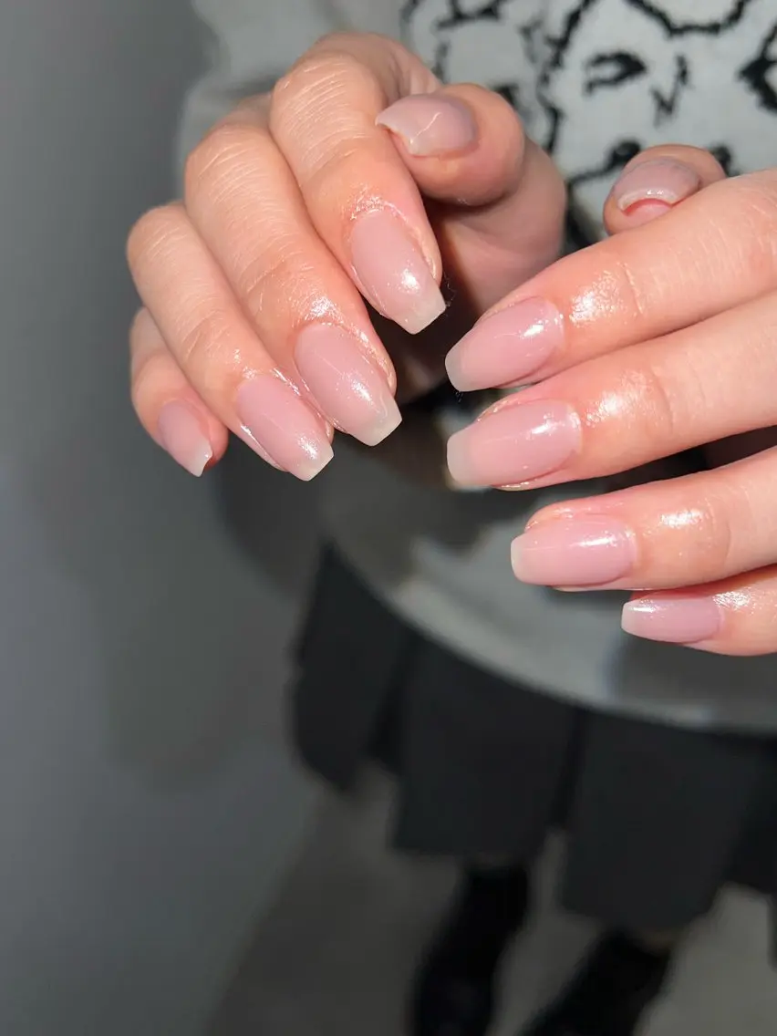 ネイル ジェルネイル マグネットネイル ニュアンスネイル オフィスネイル ワンカラーネイル ハンドネイル ハンドケア Bana_ Nailのネイルデザイン
