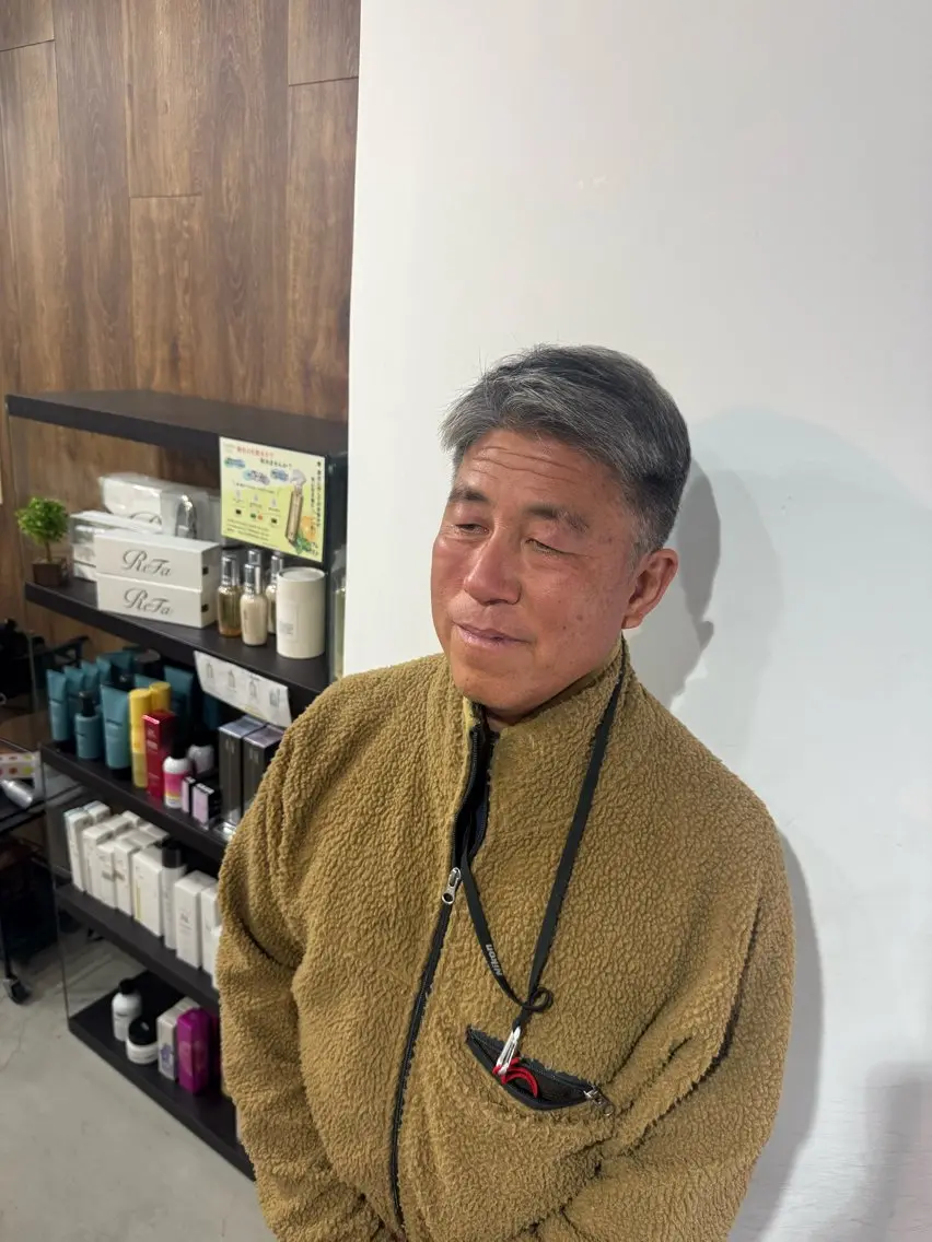 メンズ カット 篠田 舞のヘアスタイル