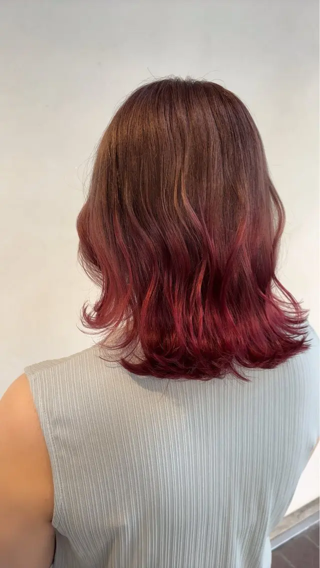 ミディアム ヘアカラー トリートメント 艶カラー💎 / Ayakaのヘアスタイル