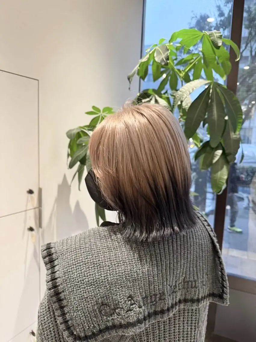 カット+デザインカラー(ブリーチ込)+トリートメントの写真