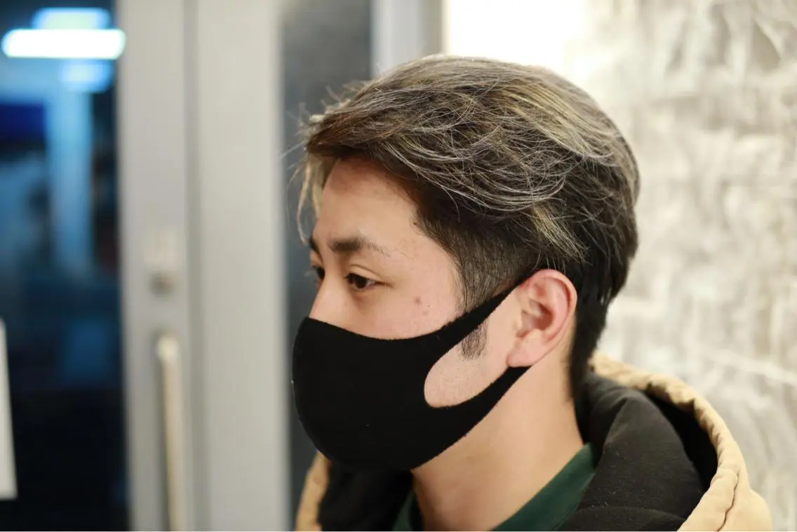 ショート カラー メッシュ 福留 叶太のヘアスタイル