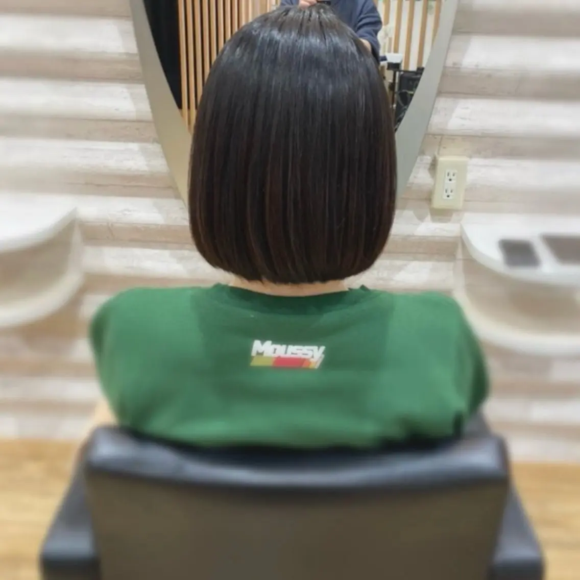ミディアム カラー 髪質改善 カット トリートメント KON|ごまかさない 艶。酸熱×精密カットのヘアスタイル