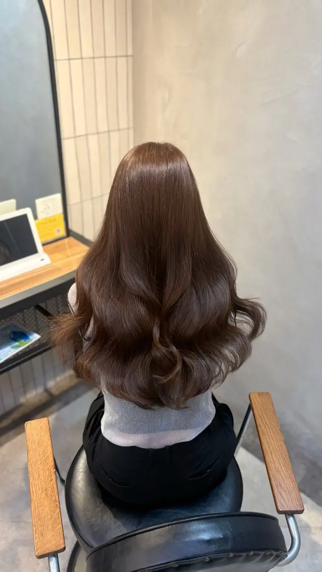 ロング カラー ヘアカラー トリートメント 𝒌𝒚𝒐𝒌𝒂 ︎︎のヘアスタイル