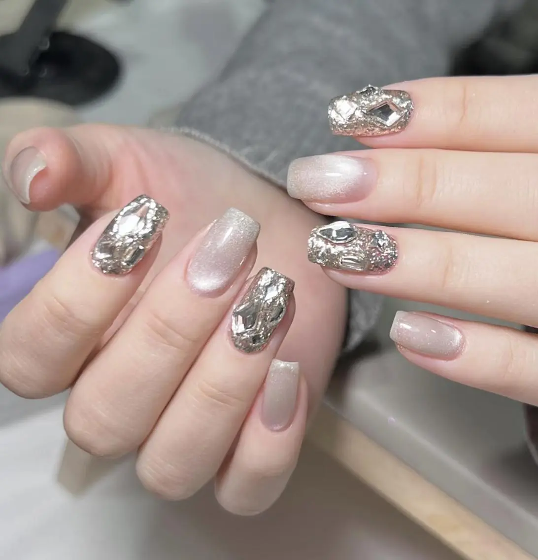 ネイル ハンドネイル ハンドケア 🍑 momo_nailのネイルデザイン