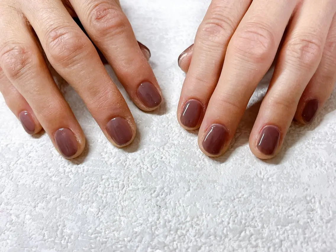 ネイル オーロラネイル フットネイル フレンチネイル ジェルネイル 韓国ネイル ハンドネイル mogunail &blowのネイルデザイン