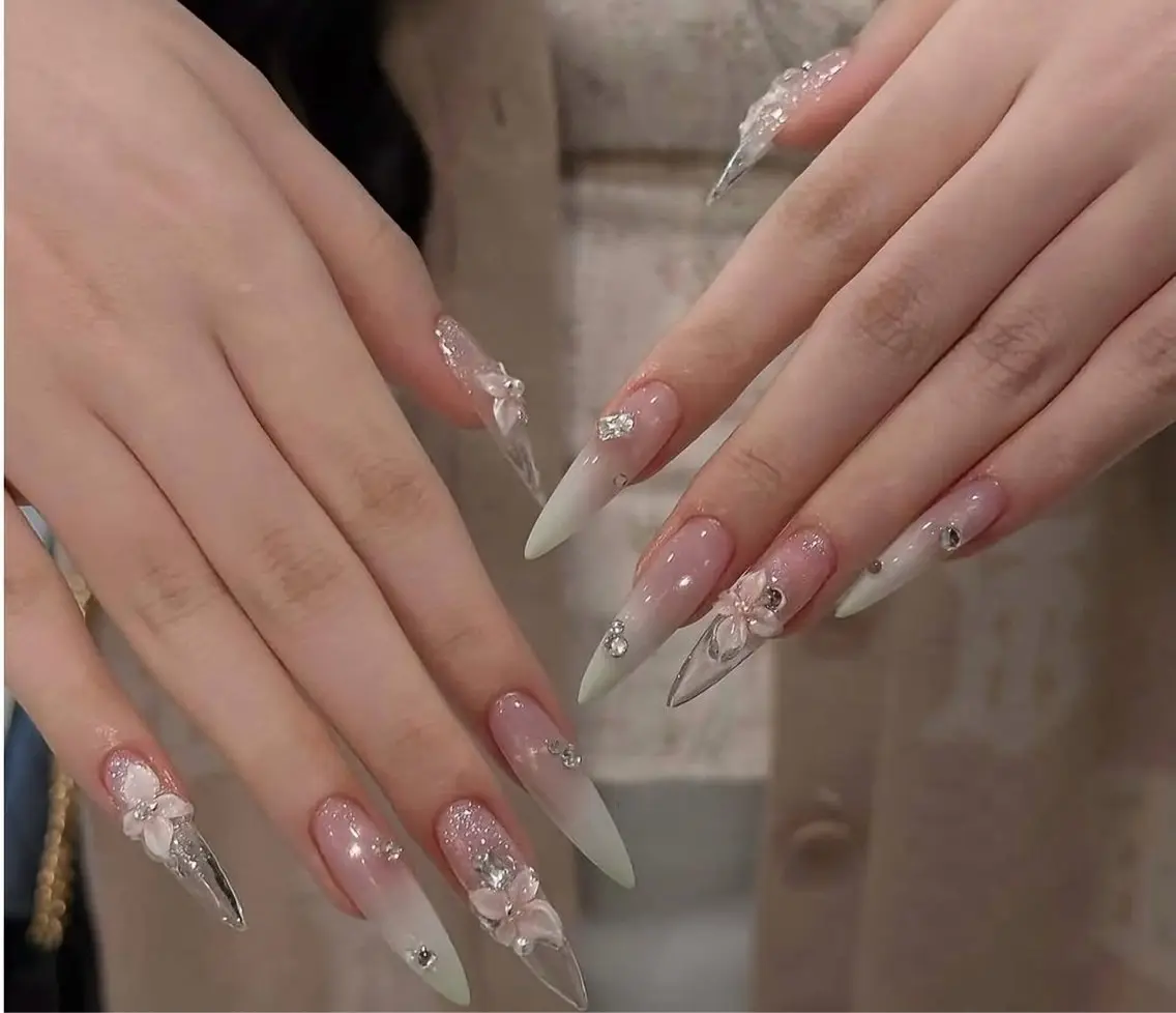 ネイル フレンチネイル グラデーション 韓国ネイル マグネットネイル ワンカラーネイル ハンドネイル Jang Nailのネイルデザイン
