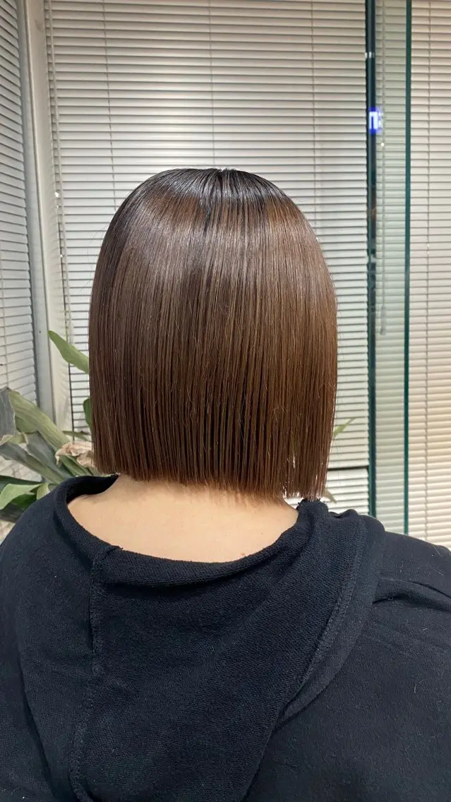 ショート ボブ cyan hinaのヘアスタイル