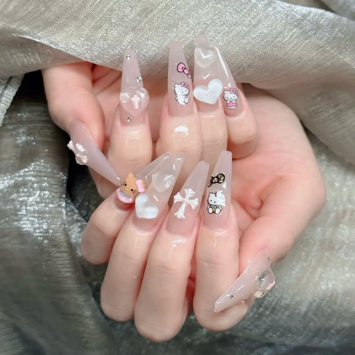 ネイル ロングネイル マグネットネイル リボン 夏ネイル スーパーロングネイル Hani Nail XUKAのネイルデザイン