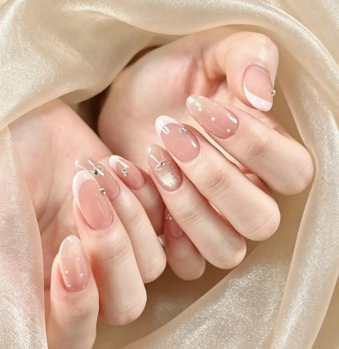 ネイル ハンドネイル TiTi Nail🫧のネイルデザイン