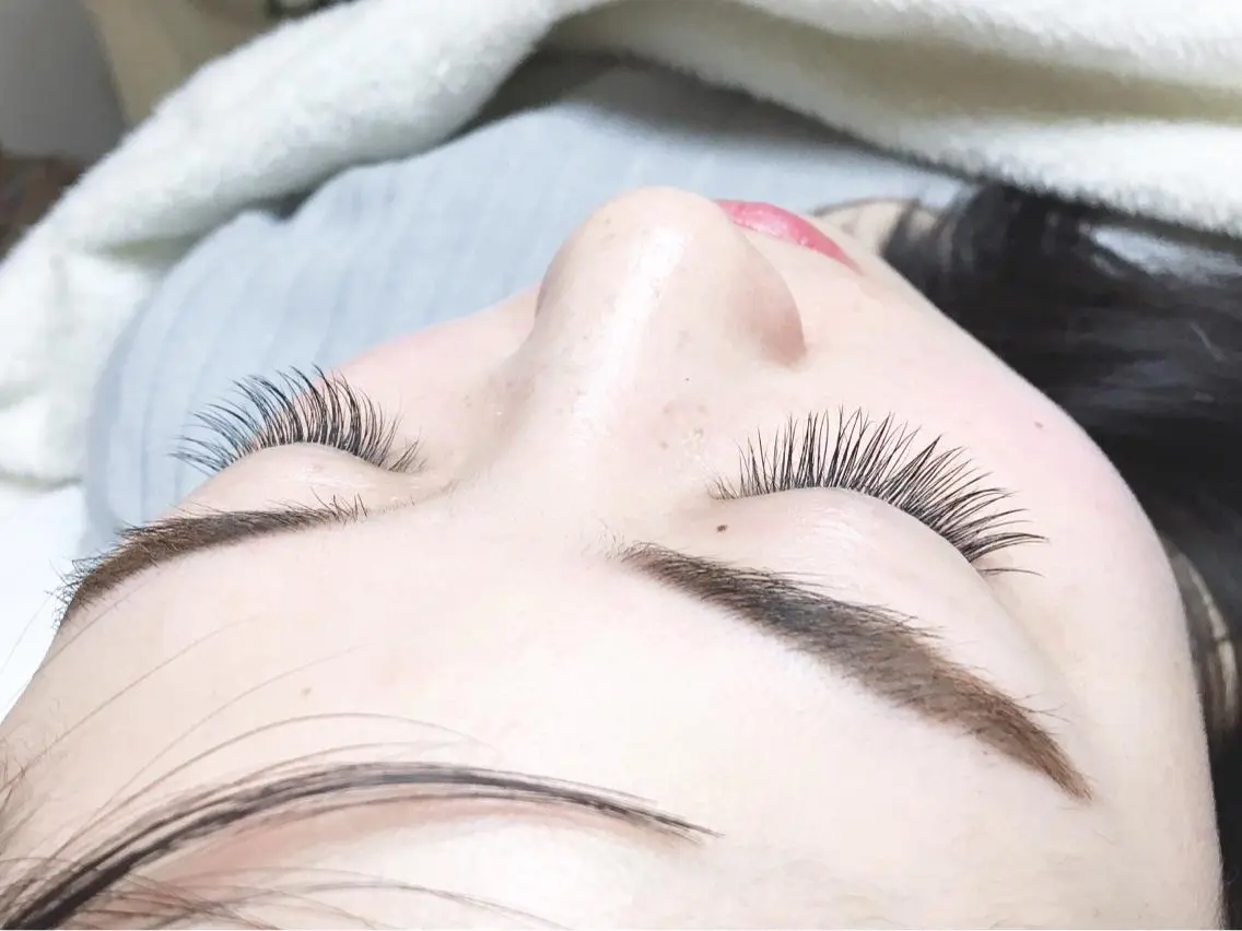 ミディアム カラー パーマ ヘアアレンジ メンズ キッズ ネイル マツエク・マツパ マツエク brille ~eyelash~のマツエク・マツパデザイン