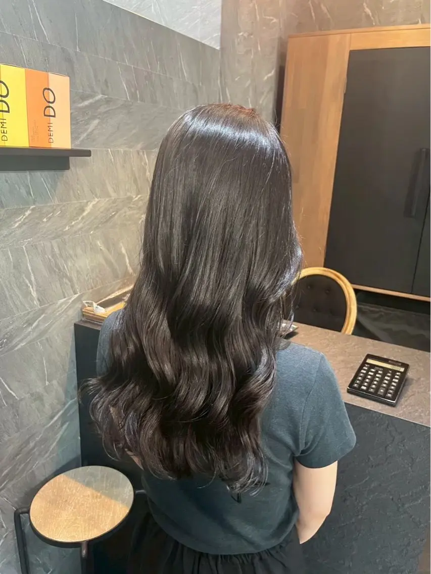 ロング ヘアカラー day＆night はるかのヘアスタイル