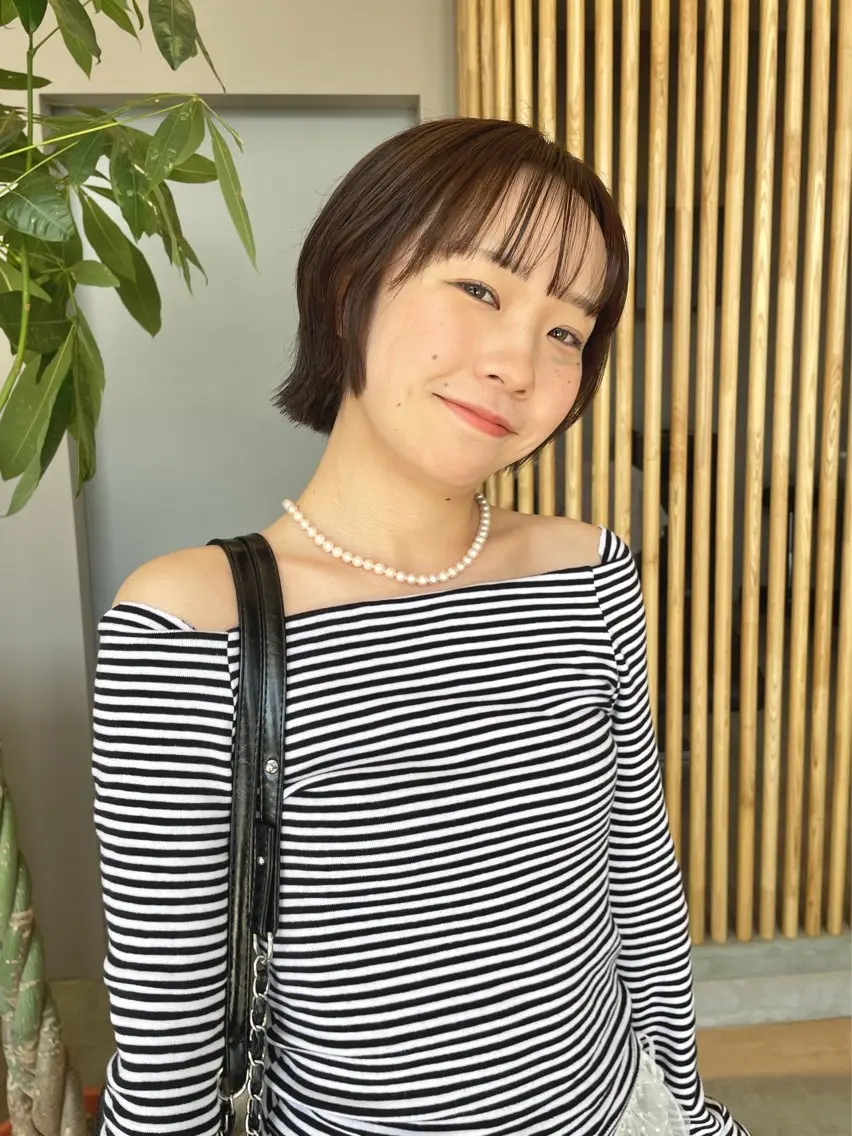 ショート カラー ボブレイヤー ブラウンカラー ボブ レイヤーカット REINA /nёn/女性限定のヘアスタイル