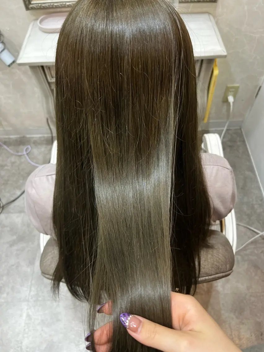 ロング ヘアカラー トリートメント ヘッドスパ 野間口 小春🩵モデル募集中のヘアスタイル