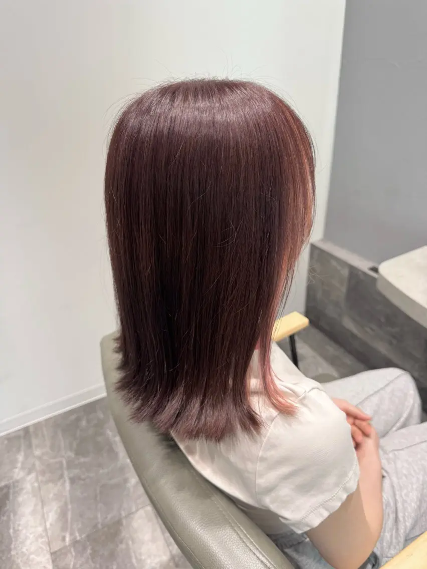 カラー ミストバング フェイスフレーミング ピンクカラー 吉田 空 (POANA.)のヘアスタイル