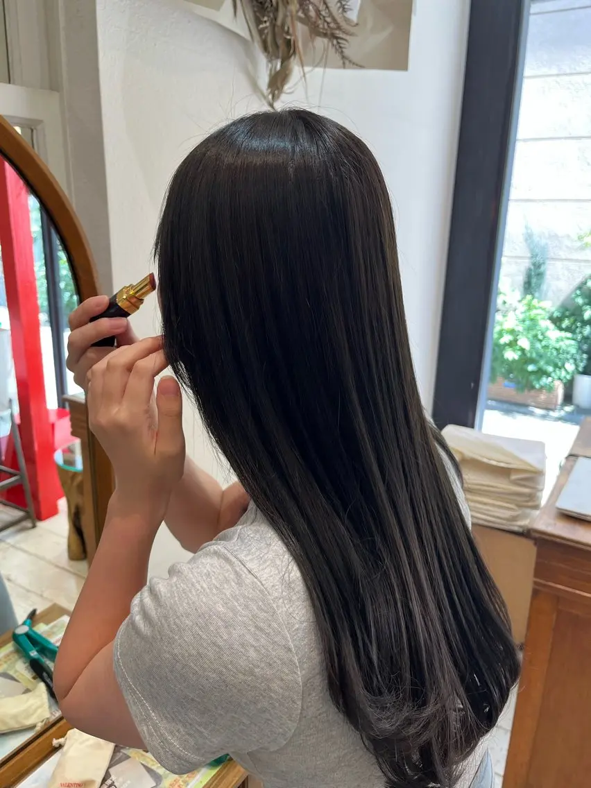 ロング カラー 透明感カラー 草野 圭音のヘアスタイル