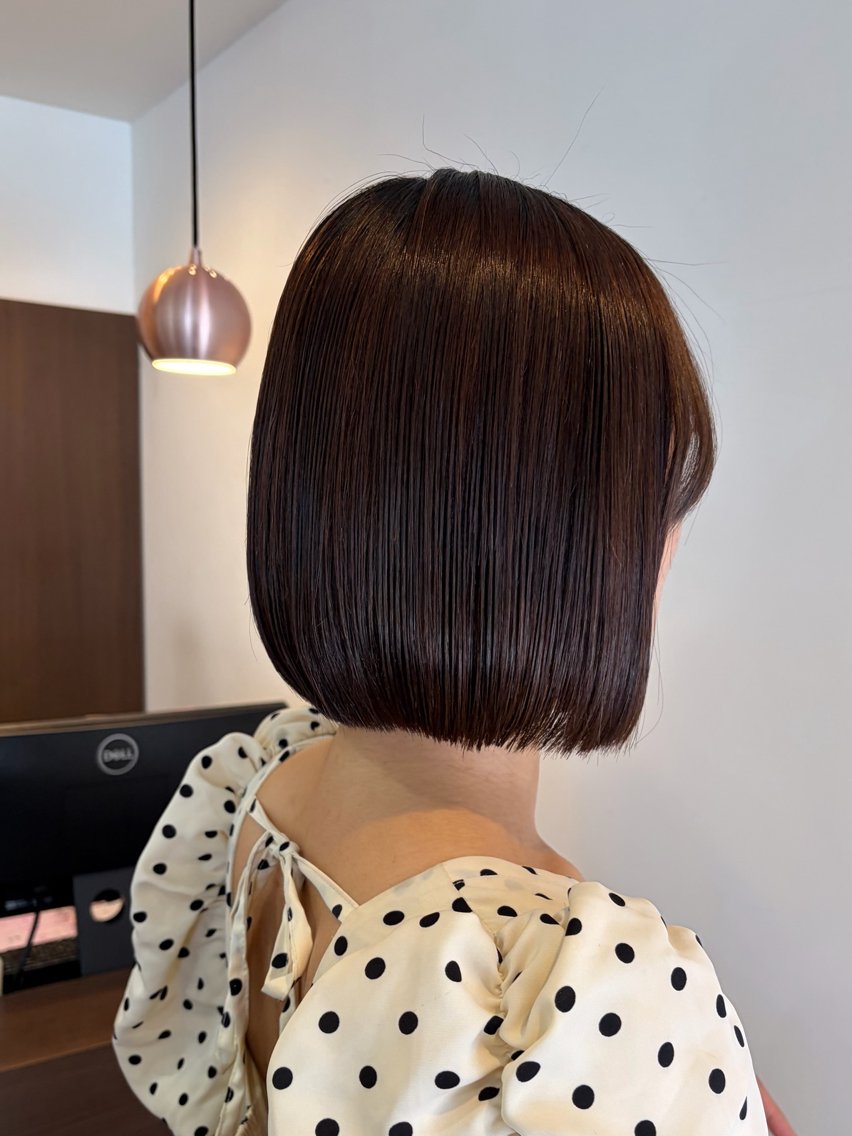 ショート ボブ 髪質改善 カット 縮毛矯正 トリートメント 金岡 碧のヘアスタイル